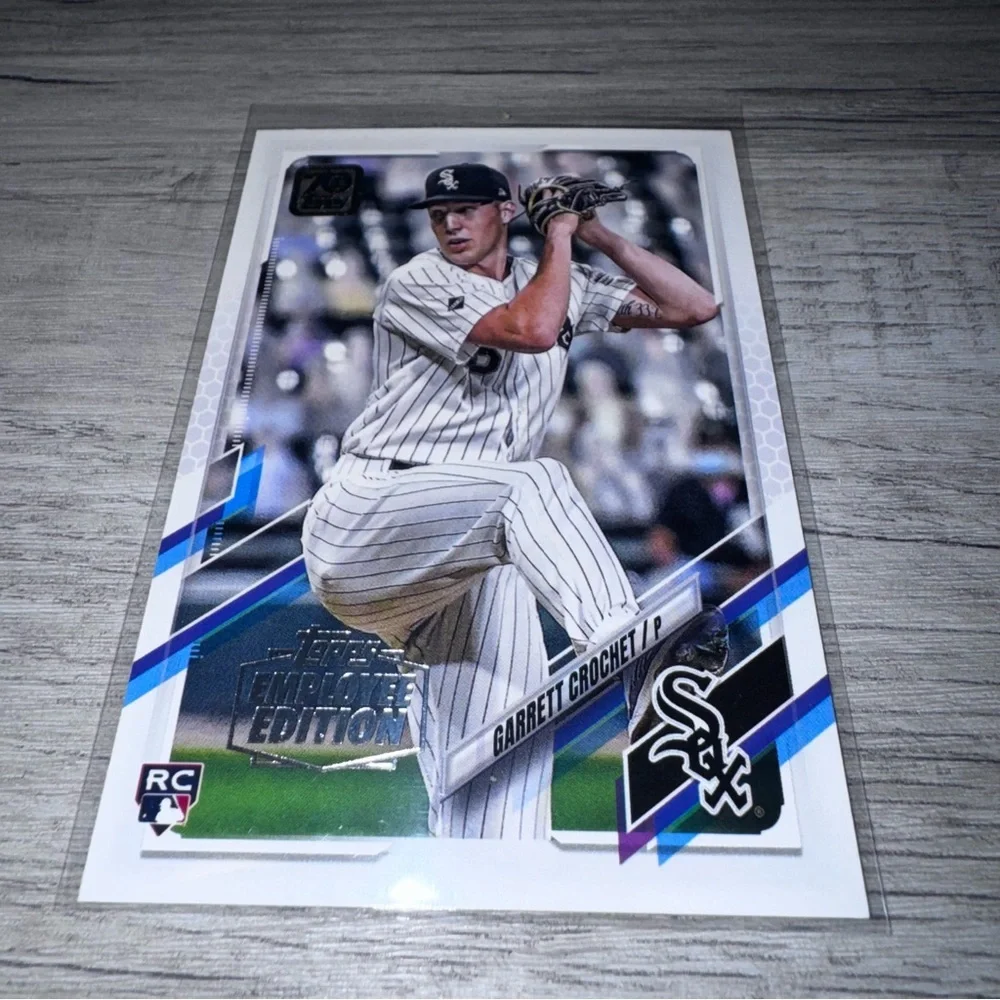 2021 Topps GARRETT CROCHET Employee Edition Rare card #362 CHICAGO WHITE SOX - Picture 2 of 4